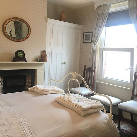 Fanny Fudge Guest House Weymouth Exteriör bild